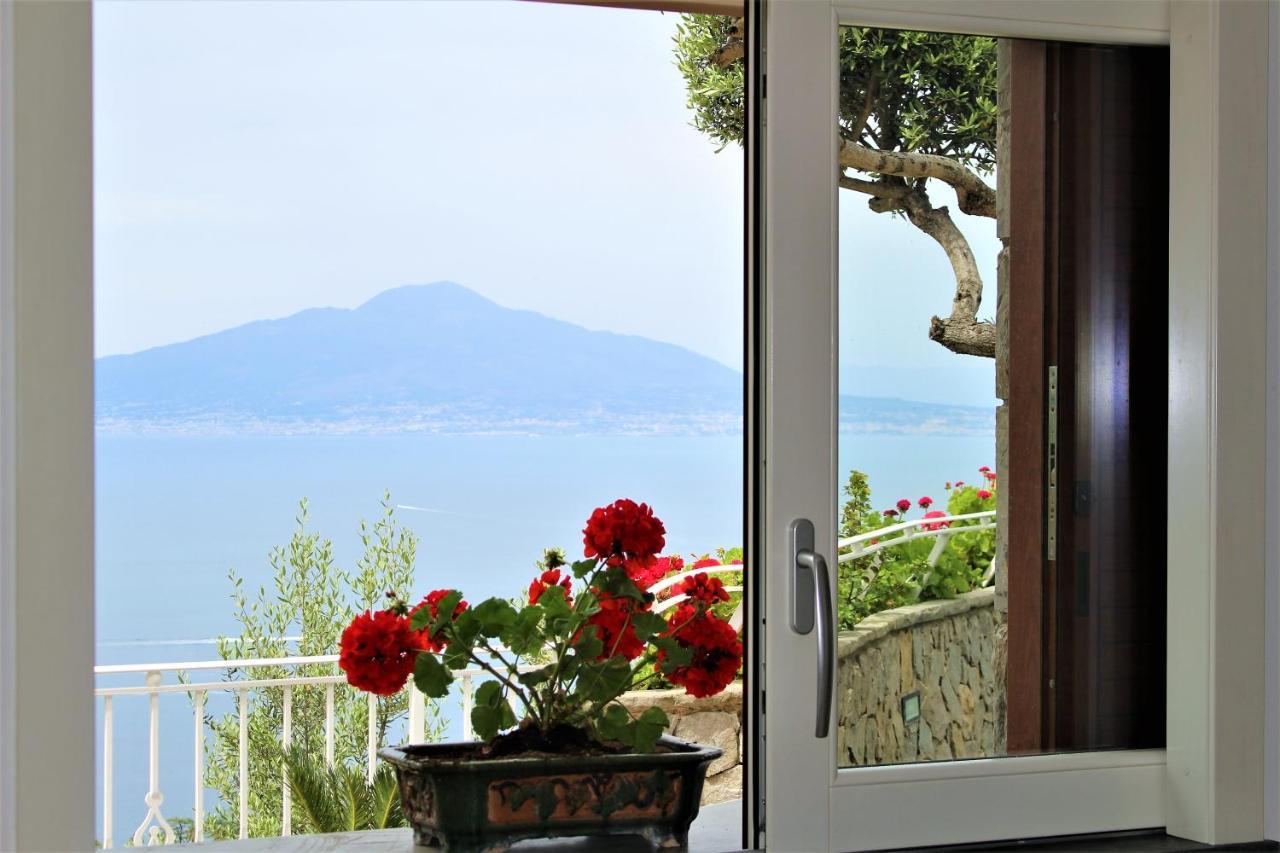 Mirasorrento Villa Eksteriør billede