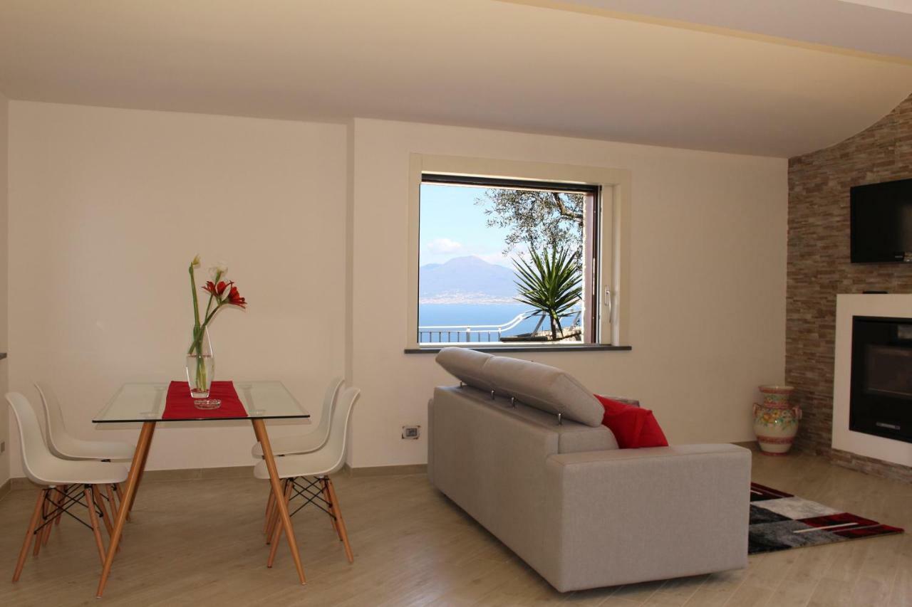Mirasorrento Villa Eksteriør billede